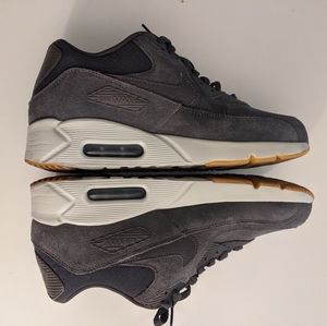 Air Max 90 Ultra 2.0 Gray Gum (Size 8)